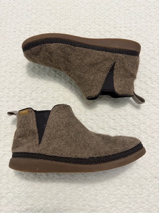 Chaco Shoes - Chaco Chelsea Bootie Women’s Size 8.5